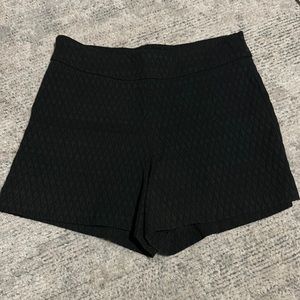 Margaret M Slimming Pant Black Lea Printed Textured Short High Waist Size Medium